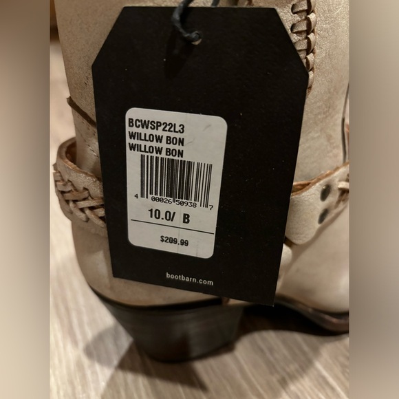 🩷Cleo & Wolf boots🩷 - Picture 3 of 8